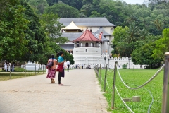 Temple-of-the-Sacred-Tooth-Relic_01